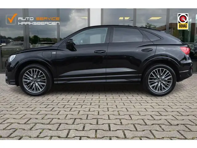 Audi Q3 Sportback 45 TFSI e S-Line | ACC | Camera | 19 Inch |