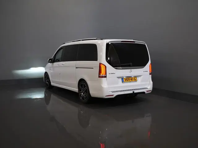 Mercedes-Benz V-klasse 250d DC Dubbel Cabine Exclusive AMG/ Pano/ Stoelvent./ Mem.Stoelen/ Koelvak/...