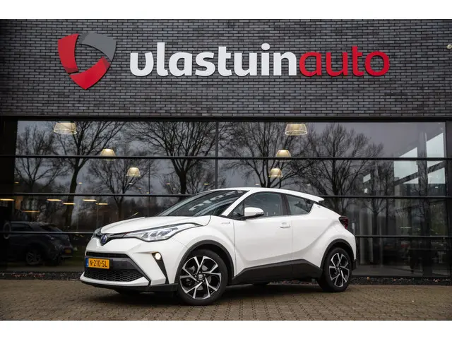 Toyota C-HR 1.8 Hybrid Dynamic ,  Adap. cruise, Keyless entry,