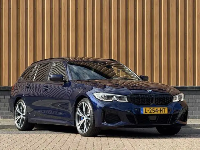 BMW 3-serie Touring M340i xDrive High Executive | 374 PK! | Panoramadak | BMW Laser | Head-Up | Harm...
