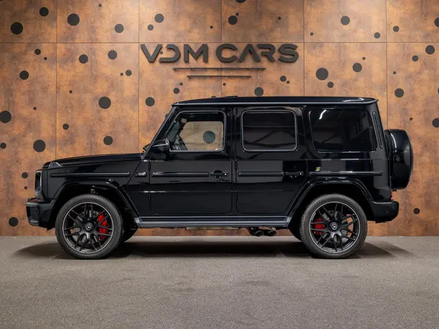Mercedes-Benz G-Klasse AMG 63 | Performance Pack | A22 | Carbon | Superior Line | Night | Massage |...
