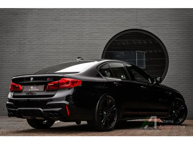 BMW 5-serie M5 BTW, Ceramische remmen, Bowers & Wilkins, 800pk Mosselman