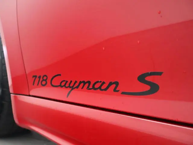 Porsche 718