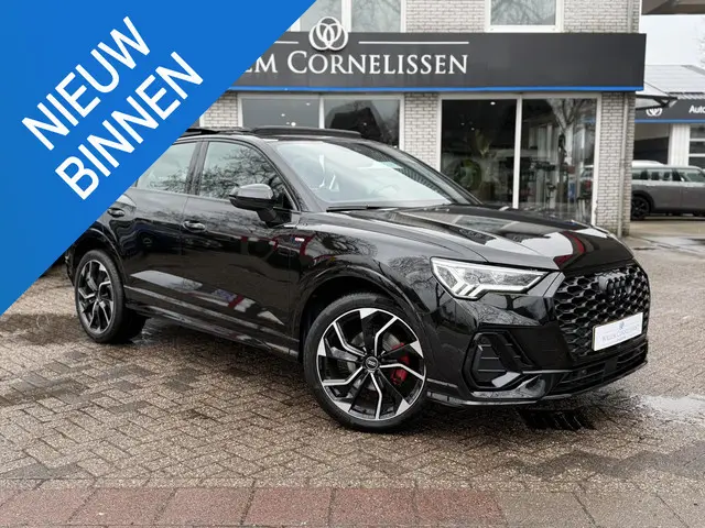 Audi Q3 Sportback 35 TFSI S Edition Pano Camera Stoelverwarming Virtual 20"