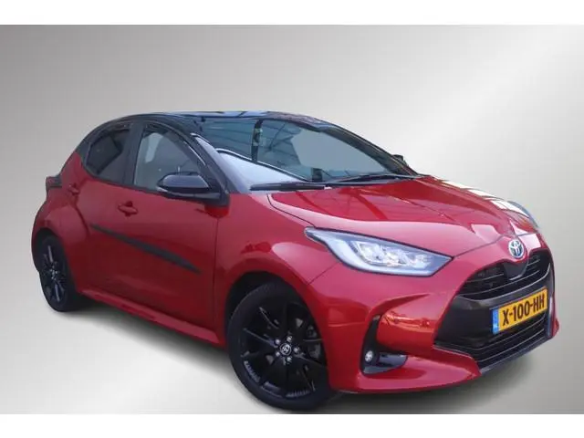 Toyota Yaris 1.5 Hybrid Executive, Apple Carplay/Android Auto, Half leder, Dealer onderhouden!