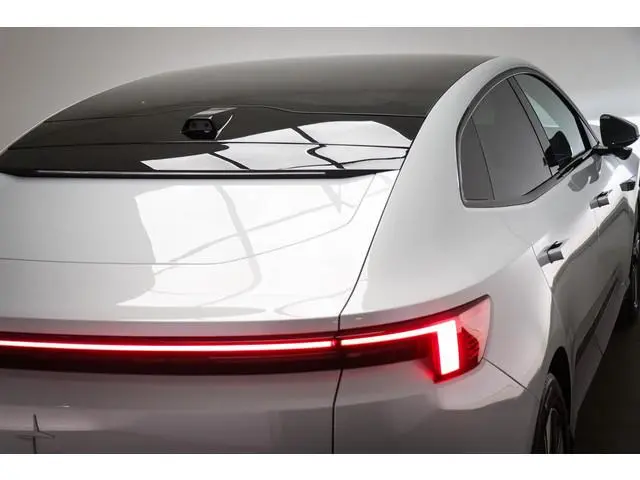 Polestar 4