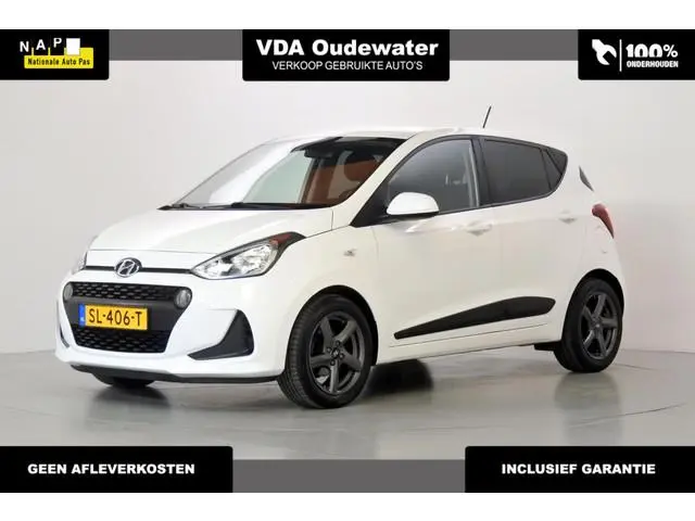 Hyundai i10 1.0i Comfort Navi/Carplay/Android PDC 15" Privacyglass
