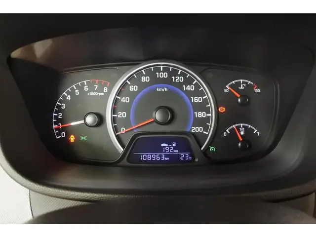 Hyundai i10 1.0i Comfort Navi/Carplay/Android PDC 15" Privacyglass