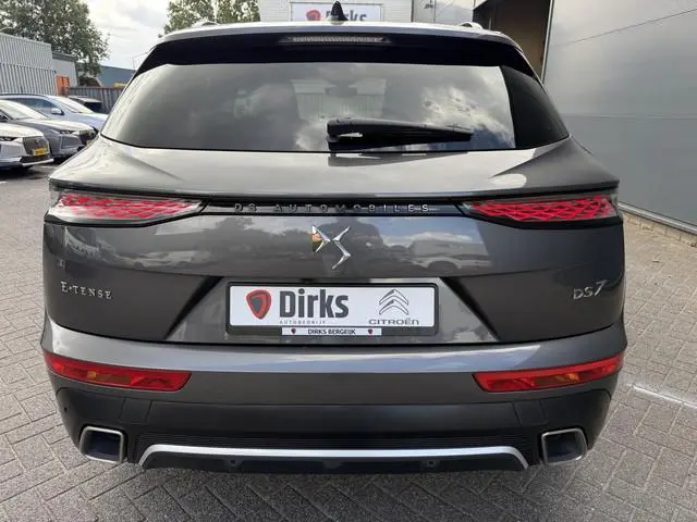 DS DS 7