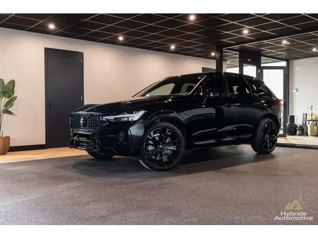 Volvo XC60  T8 Plus Black Edition AWD | H&K | 360 Cam | Pano |