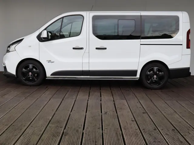 Fiat Talento 1.6 MJ EcoJet L2H1 | Incl. BTW en BPM | VIP 8 Persoons | Navi |  PDC Achter | Stoelverw...