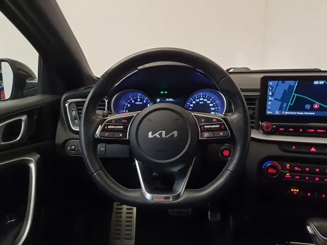 Kia ProCeed