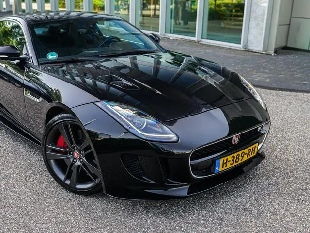 Jaguar F-Type
