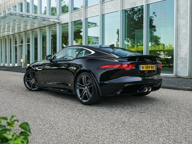 Jaguar F-Type 3.0 V6 S Coupé AWD British Design Edition l Pano l Meridian l Limited