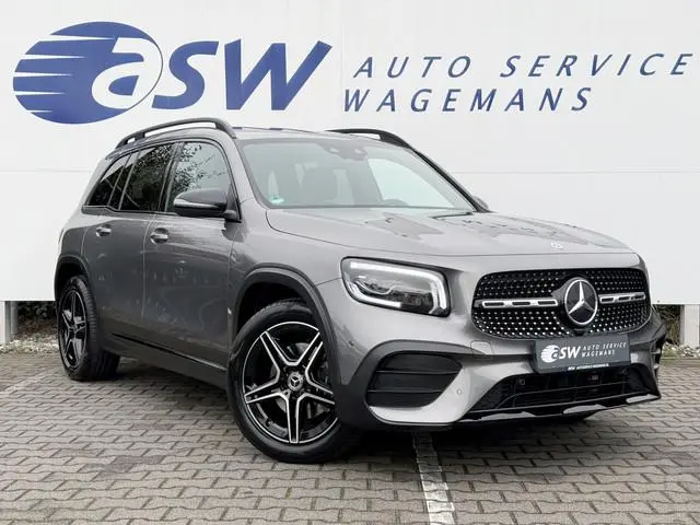 Mercedes-Benz GLB 200 Business Solution AMG | Trekhaak | MultiBeam LED | Camera | DAB+ | 19 inch