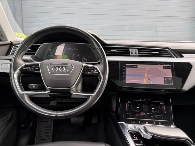 Audi e-tron e-tron 50 quattro Launch edition plus 71 kWh ✓SOH 87.83%✓Pano✓Stolverw✓Keyless✓Leder✓Vir...