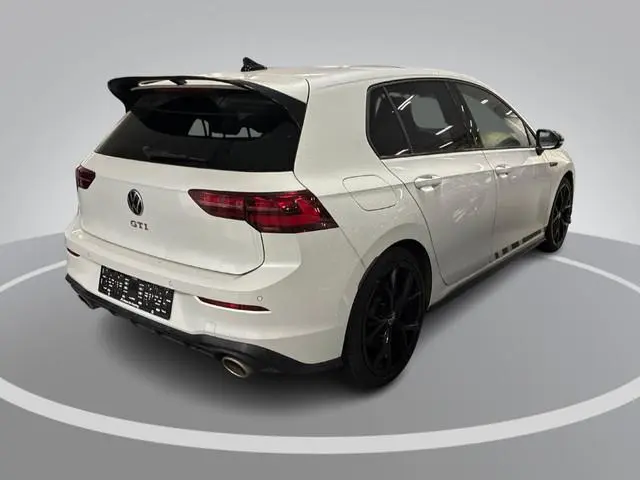 Volkswagen Golf 2.0 TSI 300pk DSG GTI Clubsport · Panoramadak · Camera · Apple/Android Car Play · Sf...