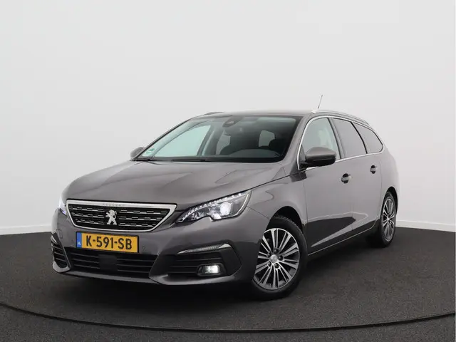 Peugeot 308 SW 1.2 PureTech Blue Lease Allure/ lage km/ zeer mooi!