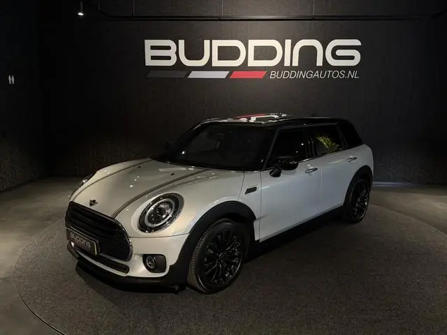 MINI Clubman 1.5 Cooper Pepper | Pano | Keyless | Trekhaak