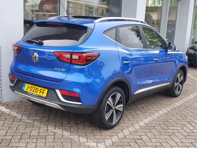 MG ZS EV