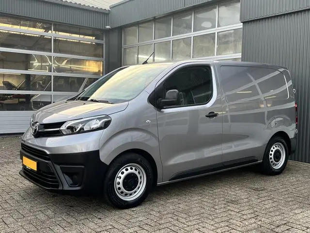 Toyota pro-ace