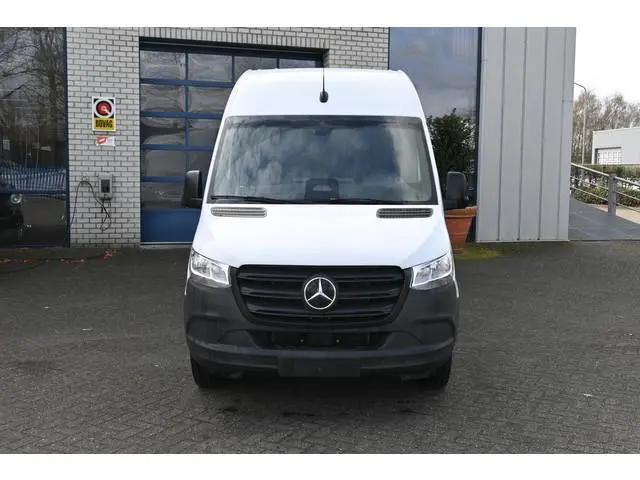 Mercedes-Benz eSprinter 314 RWD L3H2 Pro 81kWh DC-opladen 115 kW, 270 graden achterdeuren, Etc.