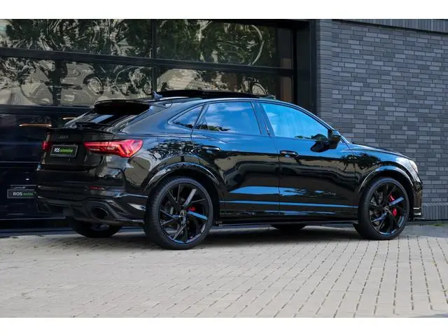 Audi RSQ3