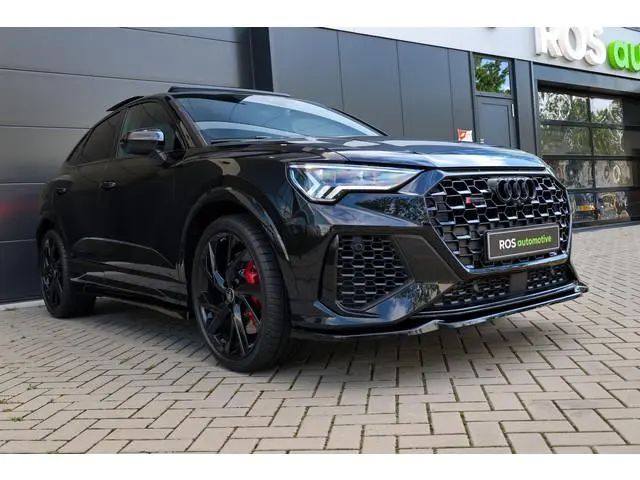 Audi RSQ3