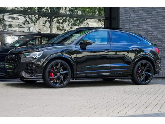 Audi RSQ3