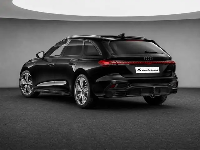 Audi A5 2.0 e-hybrid quattro S edition 299 PK · Premium pakket · Trekhaak elek. wegklapbaar · Optiek...