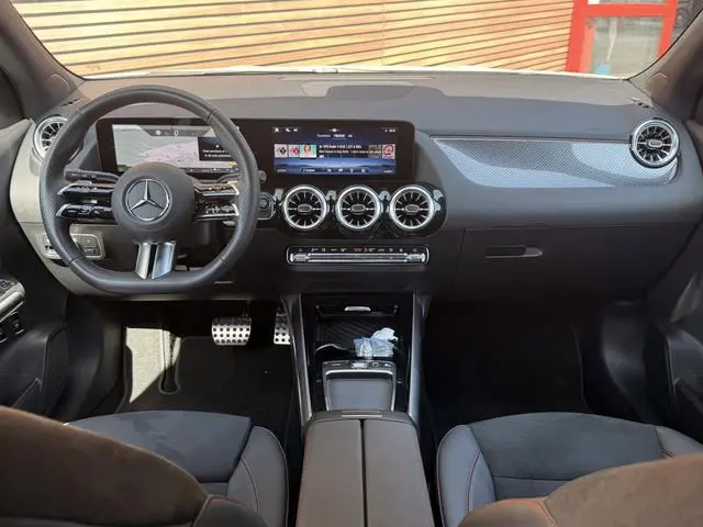 Mercedes-Benz GLA-klasse 250 e Business Solution AMG