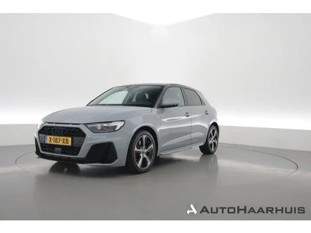 Audi A1 Sportback 40 TFSI S Line 200pk! | Digi. Dashboard | Apple CarPlay | Keyless | Stoelverw. | C...