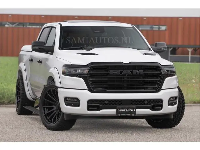 Dodge RAM HUD | 420PK | LUCHTVERING | PANO | PASSAGIERSSCHERM | BOM EN BOM VOL | Comfortabele Dubbel...