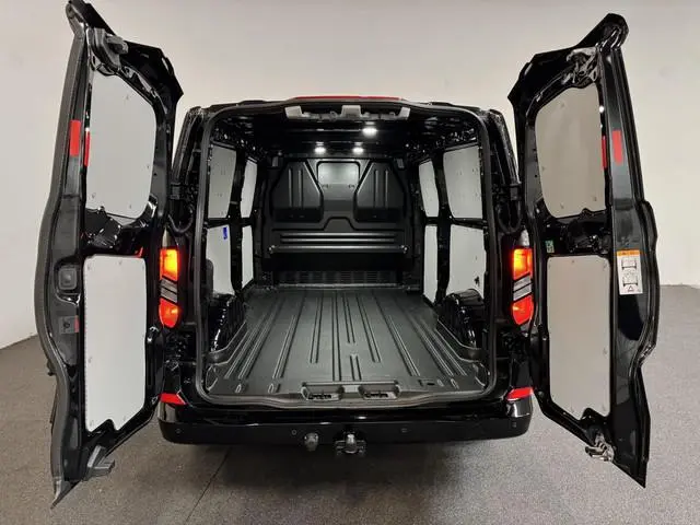 Ford Transit Custom 320 2.0 TDCI L2H1 Limited Automaat Nieuw Model Airco Navigatie Cruise control Tr...