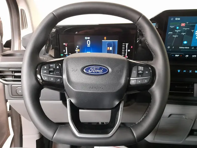 Ford Transit Custom 320 2.0 TDCI L2H1 Limited Automaat Airco Navigatie Cruise control Trekhaak