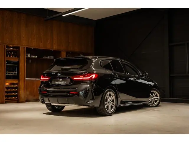BMW 1-serie 118i M Sport | Stuurwielverwarming