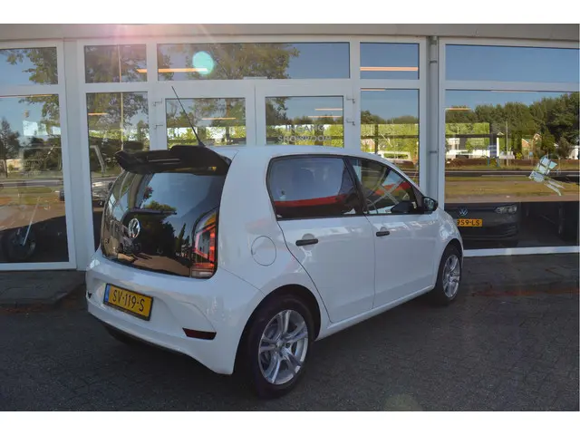 Volkswagen Up! 1.0 BMT Take Up! | 5-Drs | Black Spoiler | Orig. NL | NAP |