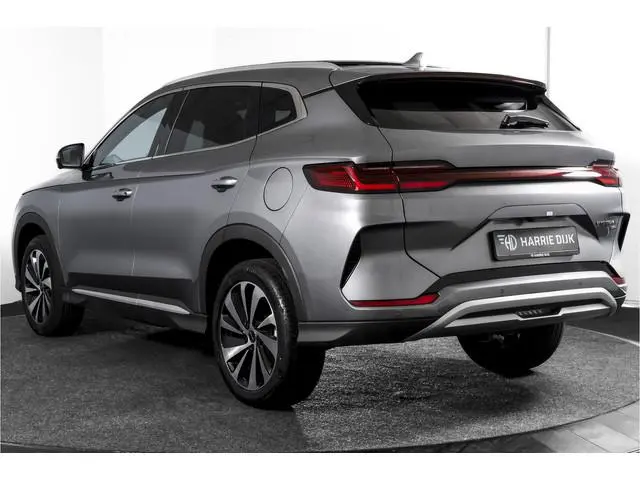 BYD SEAL U