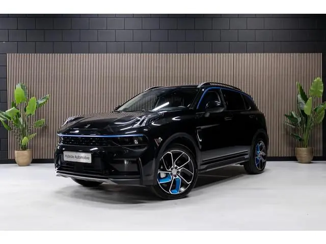 Lynk & Co 01 1.5 PHEV Ultimate Black Edition | 360 CAM | PANO | CARPLAY | ACC