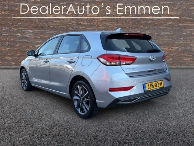Hyundai i30 1.0 T-GDi MHEV ECC LMV CRUISE 2024