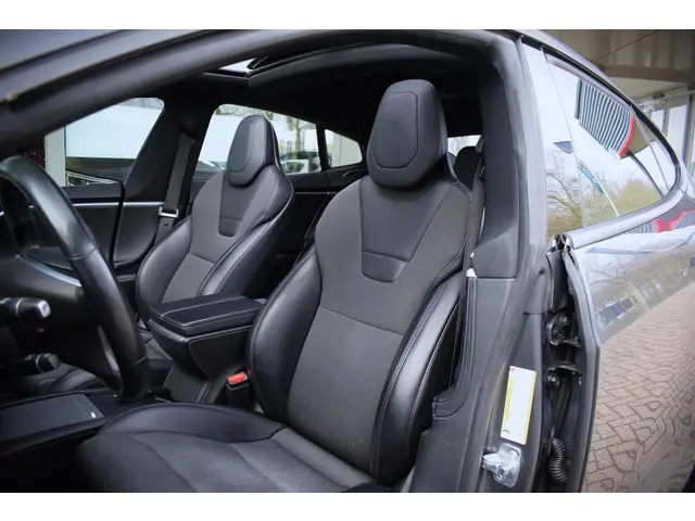 Tesla Model S 75D Base |AUTOPILOT 3|PANO|360°|CSS