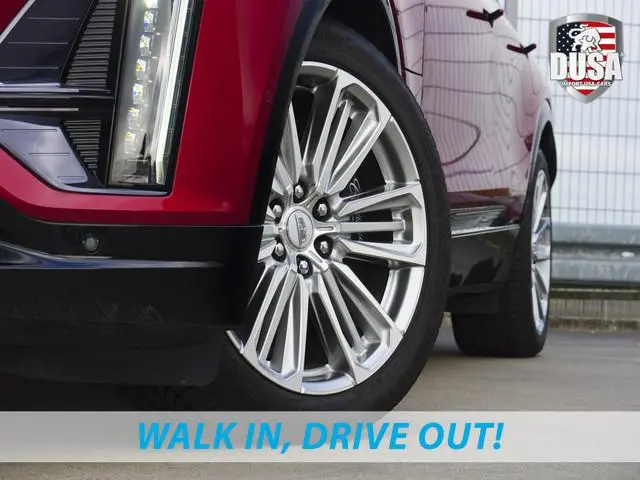 Cadillac Lyriq | Sport 600e | AWD | Nieuw Binnen! Radient Red | EV