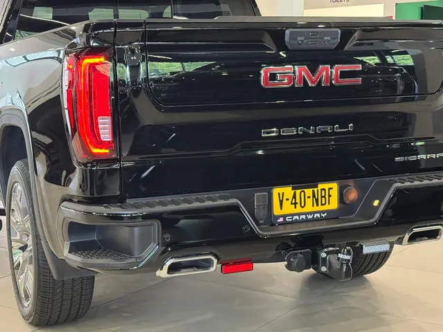 GMC Sierra