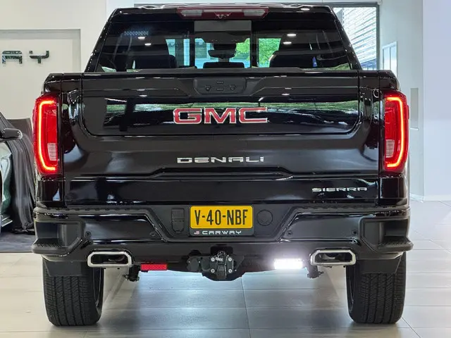 GMC Sierra