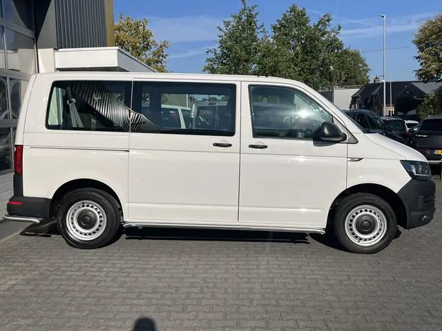 Volkswagen Transporter Kombi 2.0 TDI DSG Automaat L1H1 Trendline Airco BTW en BPM vrij 1e eigenaar E...