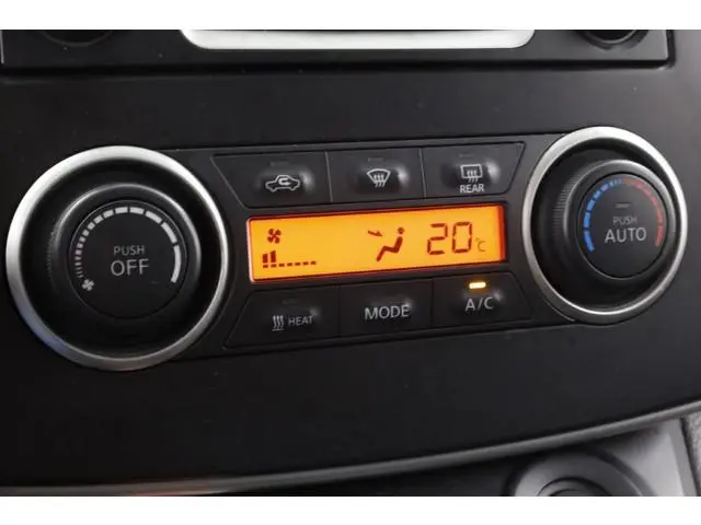 Nissan NV200