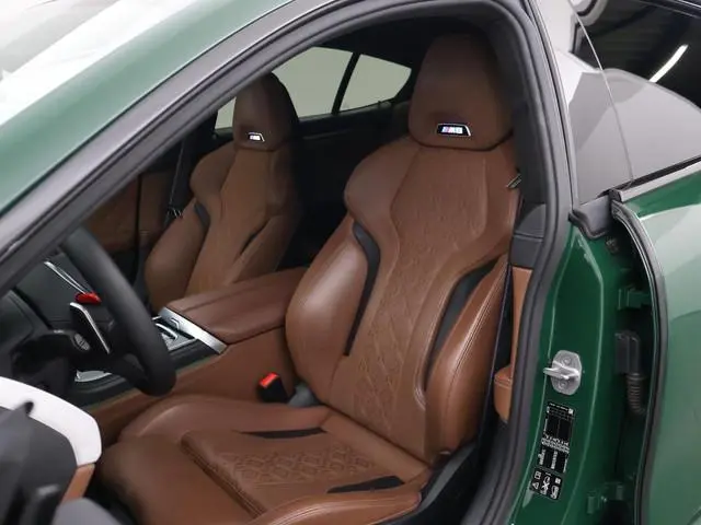 BMW M8