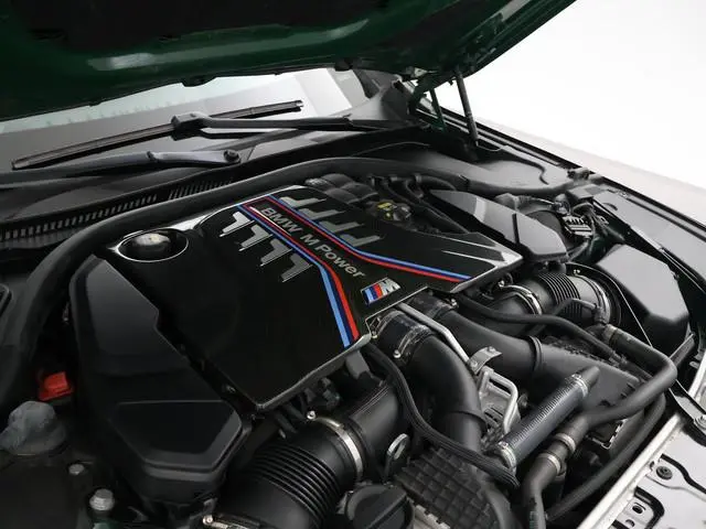 BMW M8