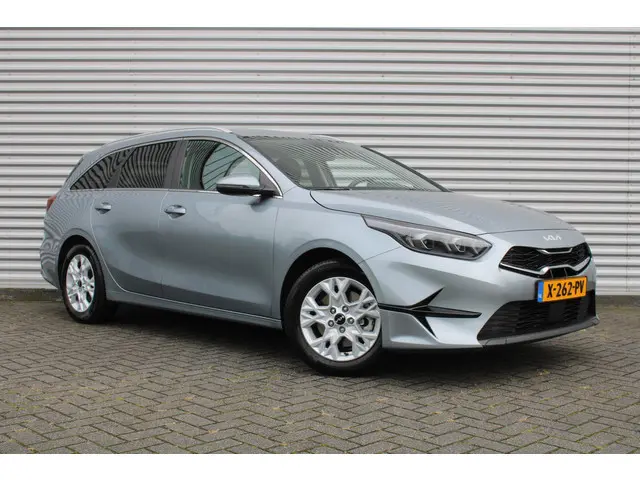 Kia Ceed Sportswagon 1.0 T-GDi DynamicPlusLine | Airco | Cruise | Camera | Navi | 16" LM |