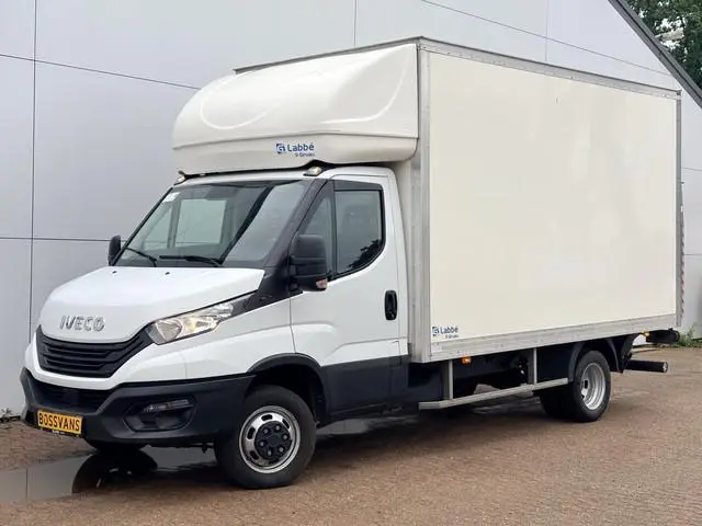 Iveco Daily 35C16 3.0 160PK Bakwagen Laadklep Zijdeur Camera Climate Control Bluetooth Bakwagen  Kof...